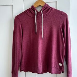 Vuori Halo Essential Crop Hoodie XS in currant heather